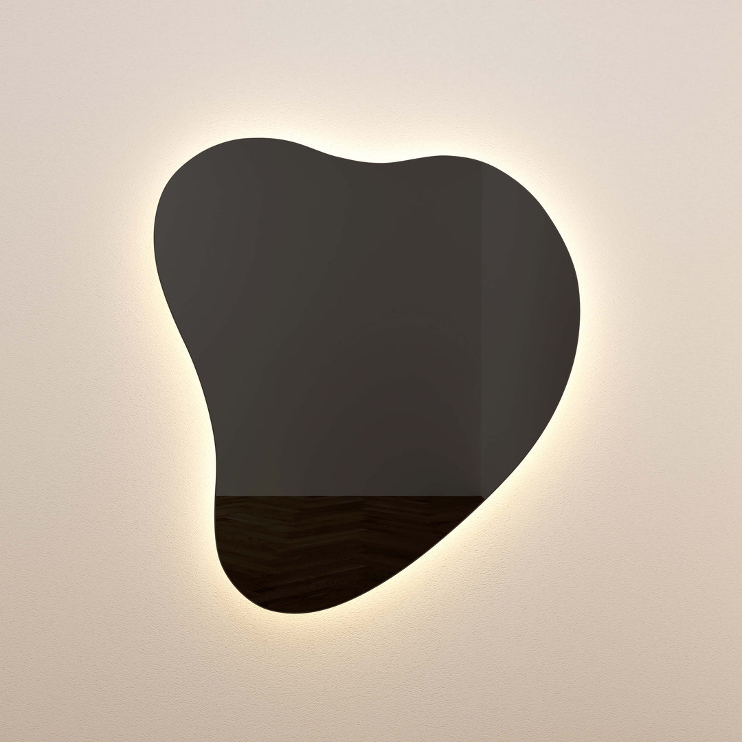 Espejo de pared LED entintado en forma de lágrima Mónica.