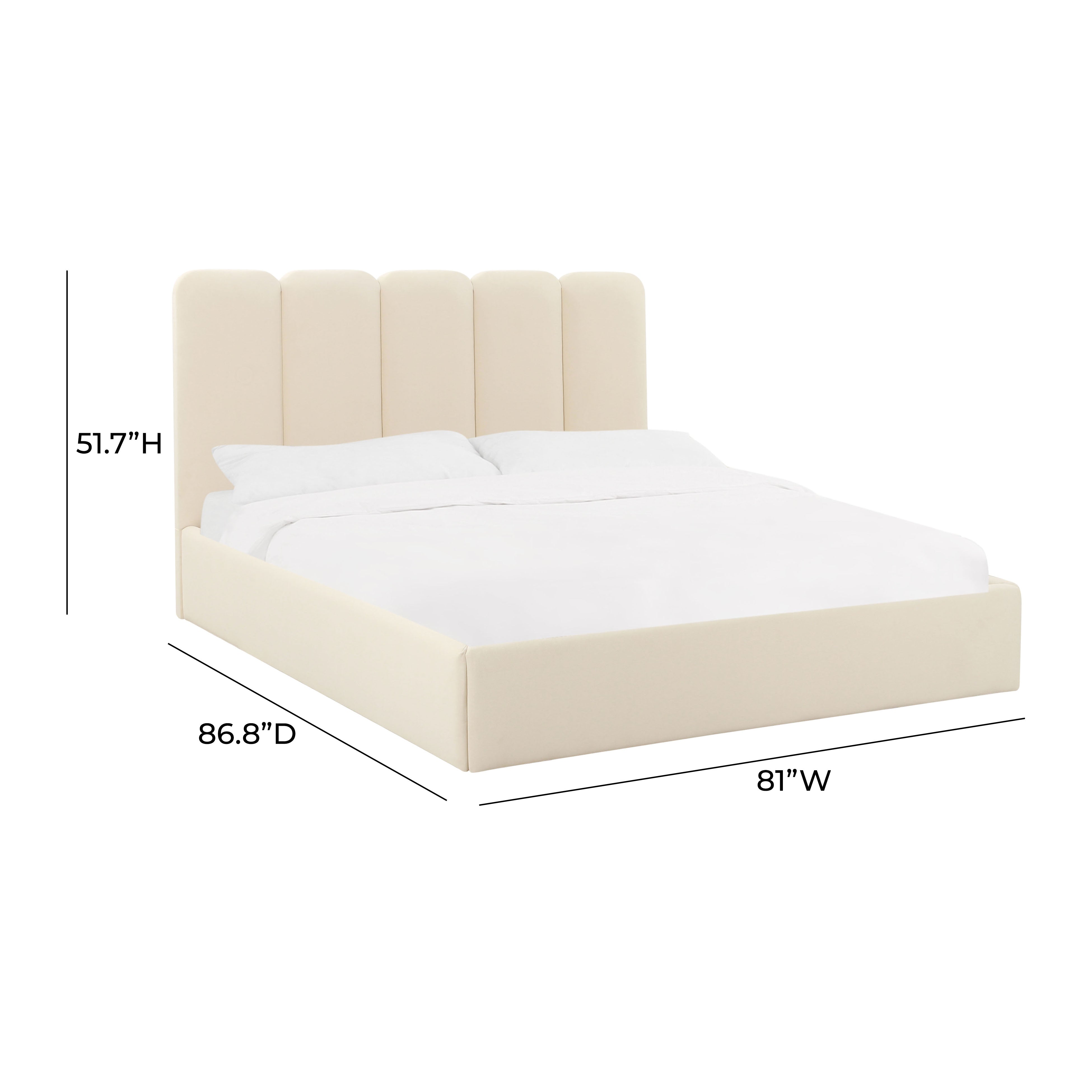 Cama King de terciopelo crema Edessa dimensiones.