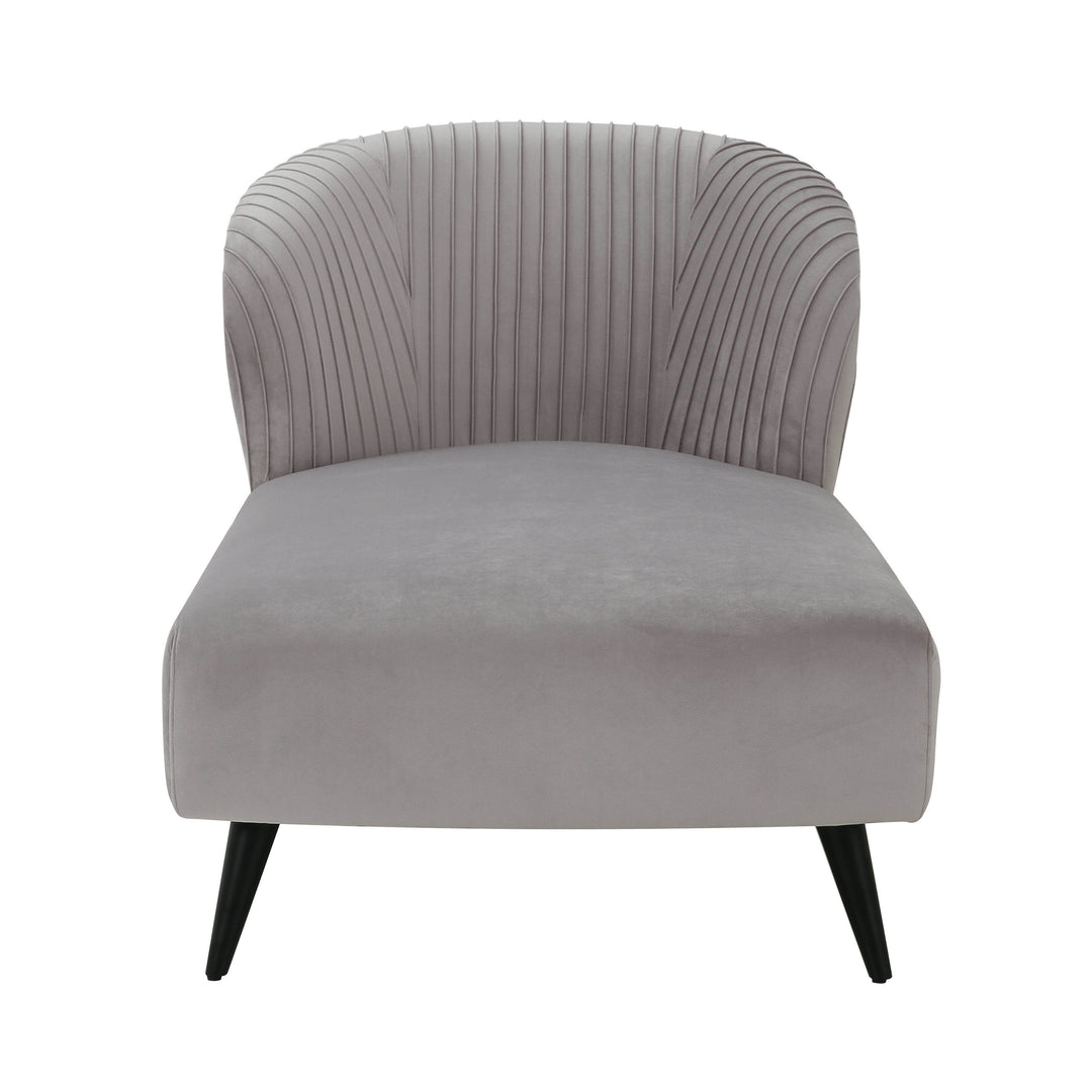 Chaise gris plisado de terciopelo Maral de frente.