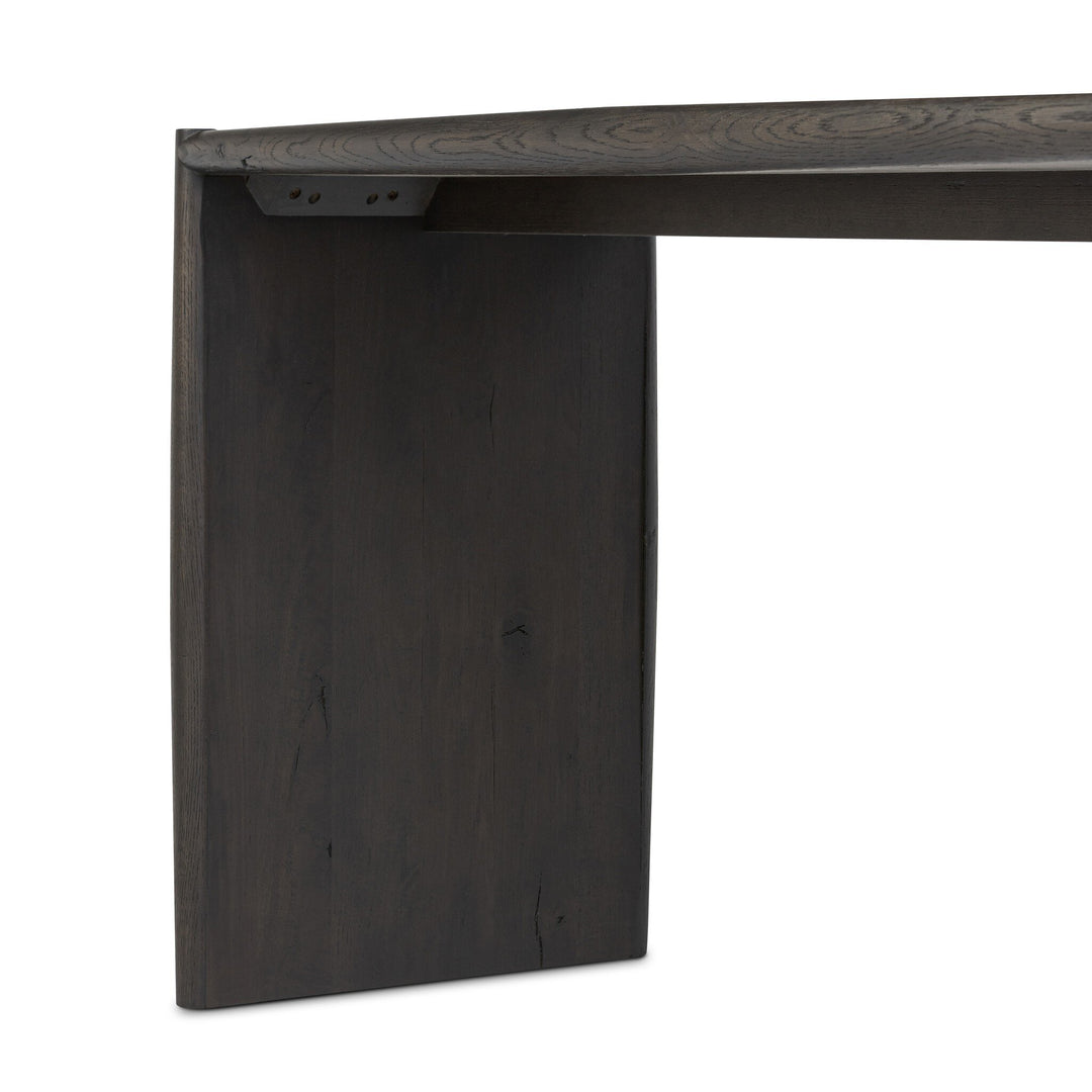 Consola Tudor