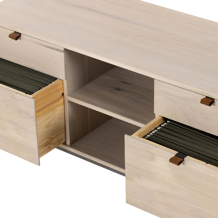 Credenza Bajadoz con archiveros color pople claro con doble cajón archivero abierto.