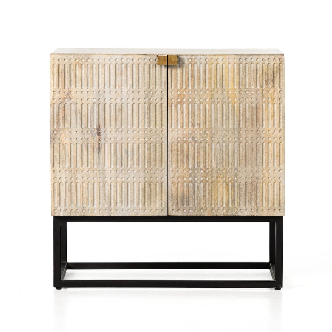 Gabinete con madera de mango tallada Tenerife