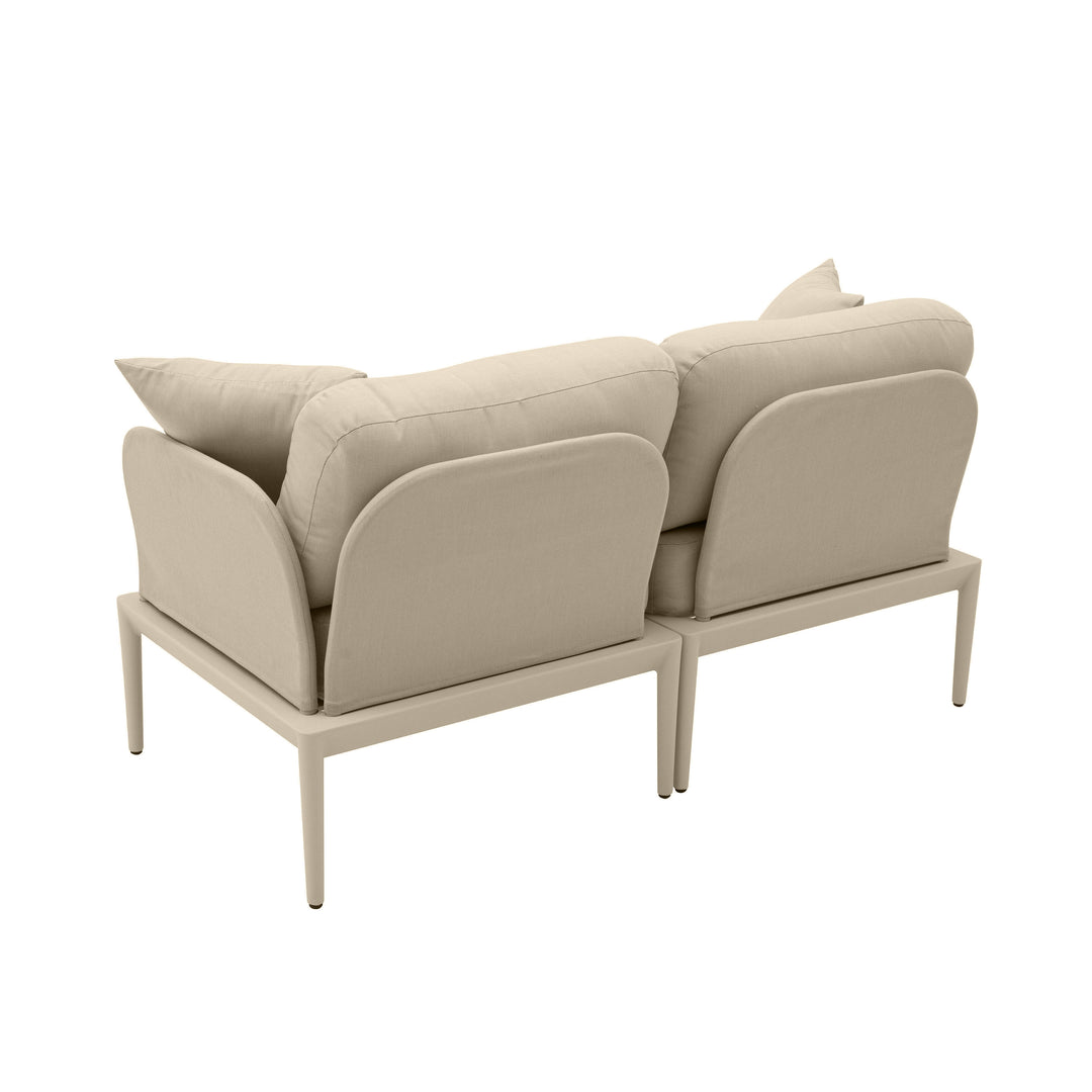 Loveseat de aluminio para exteriores Jade color beige de espaldas.