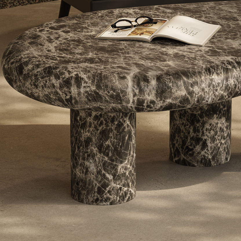 Mesa de centro con forma de riñón para exteriores Eithan