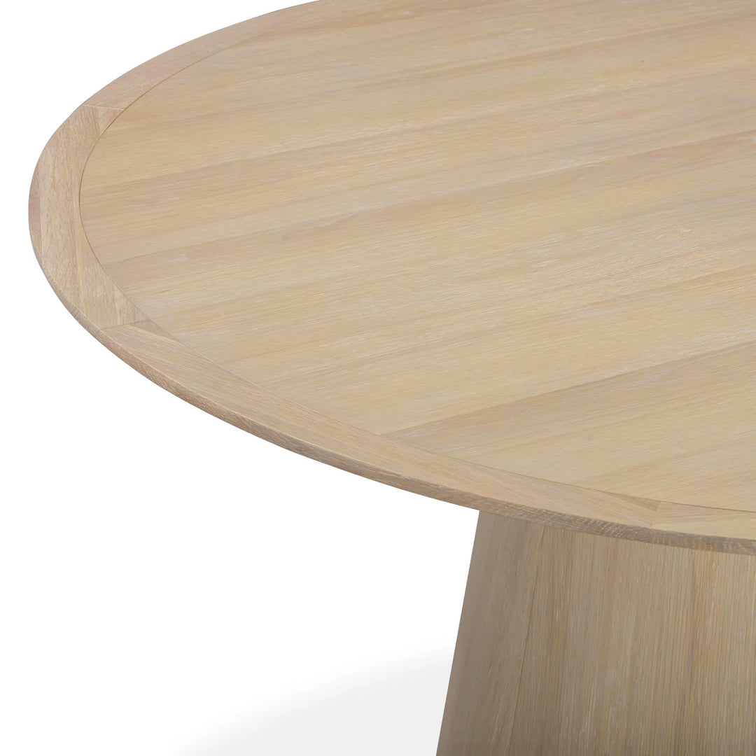 Mesa de comedor de 60" redonda de color roble Feroz