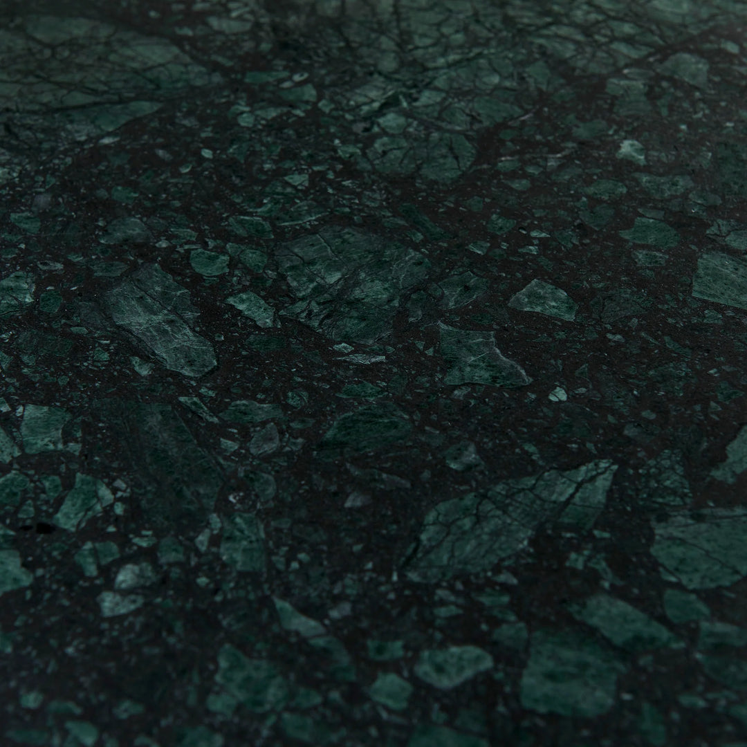 Mesa de comedor de 72" de mármol Liam