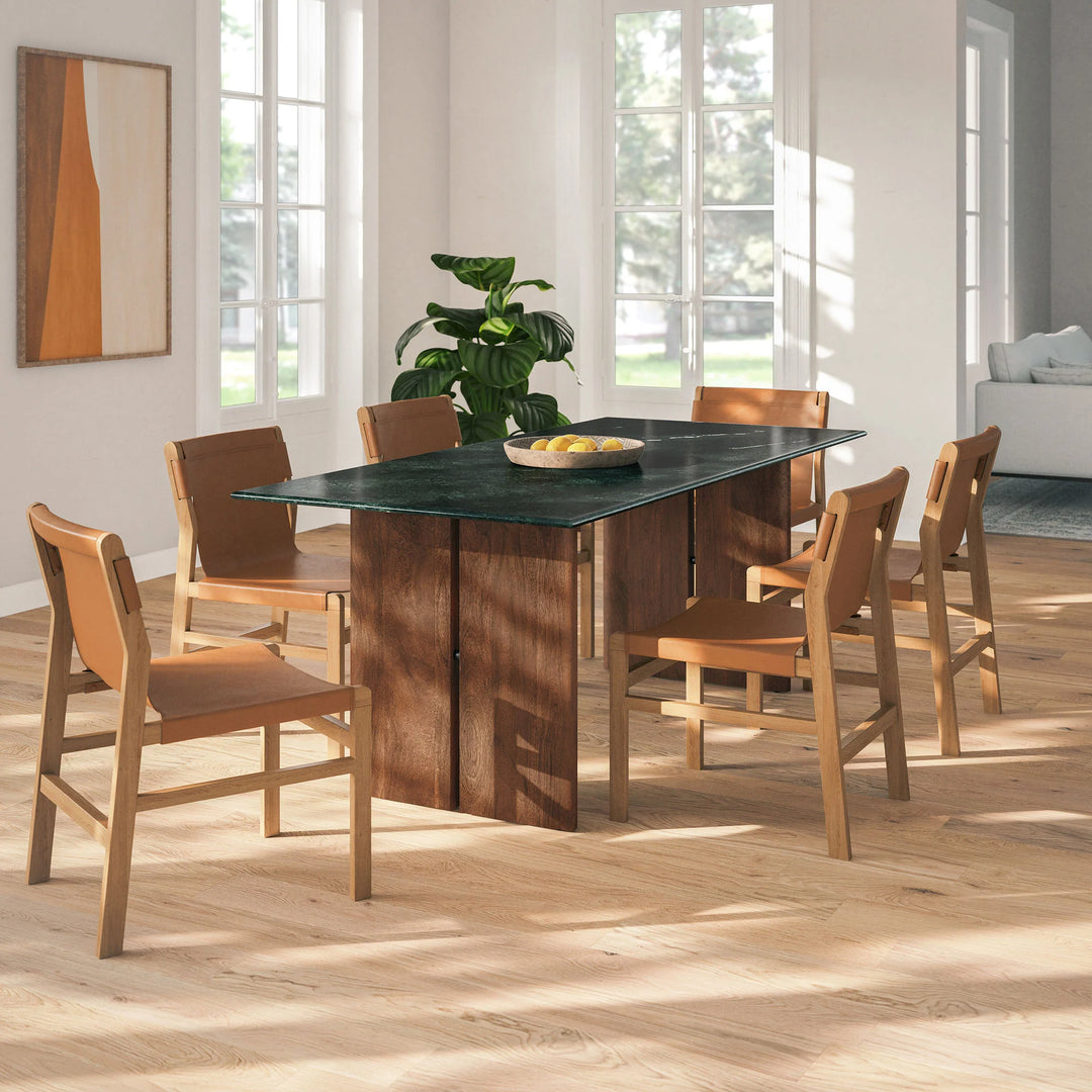 Mesa de comedor de 86" de mármol Liam