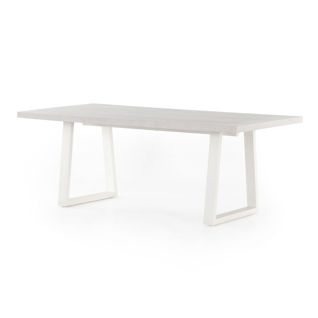 Mesa de comedor de 8 personas para exterior Dries color arena natural.