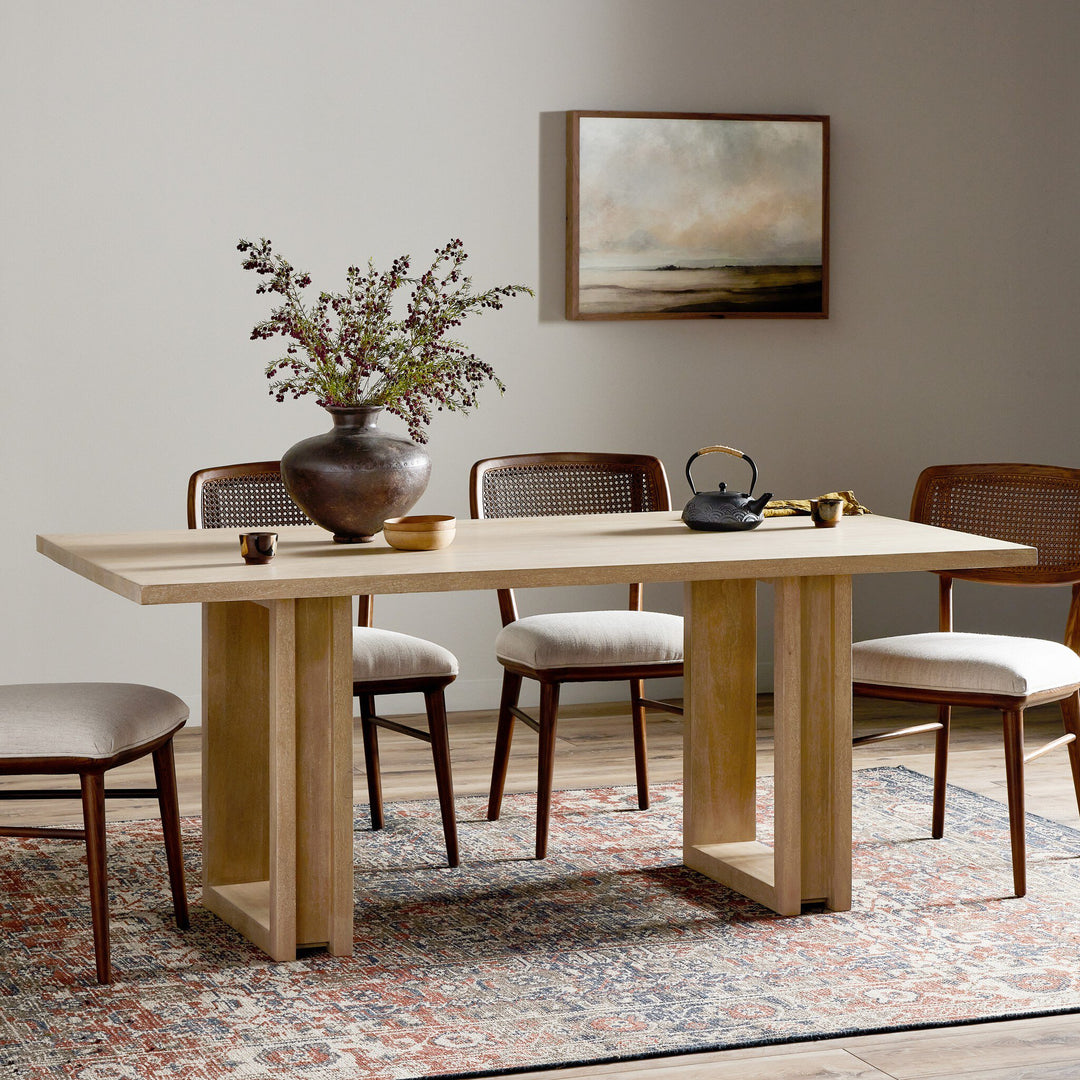 Mesa de comedor de mango macizo Ciro