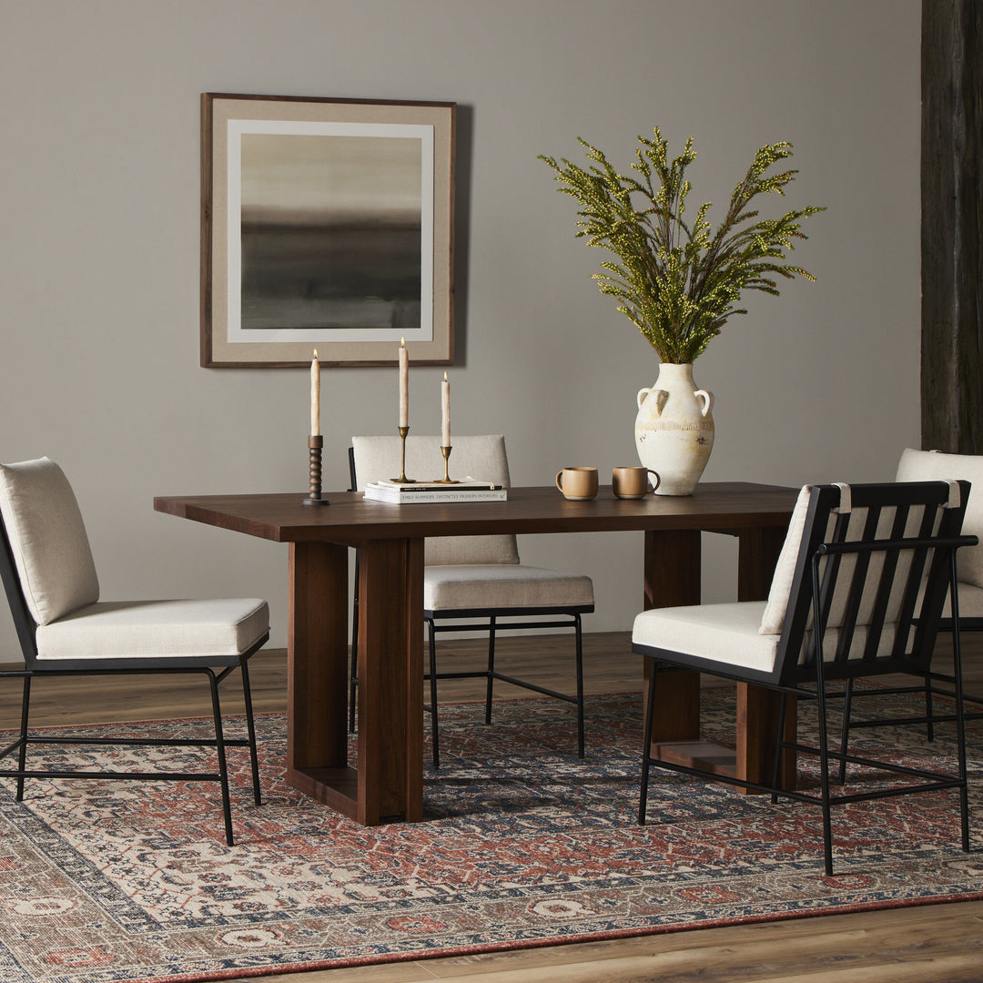 Mesa de comedor de mango macizo Ciro