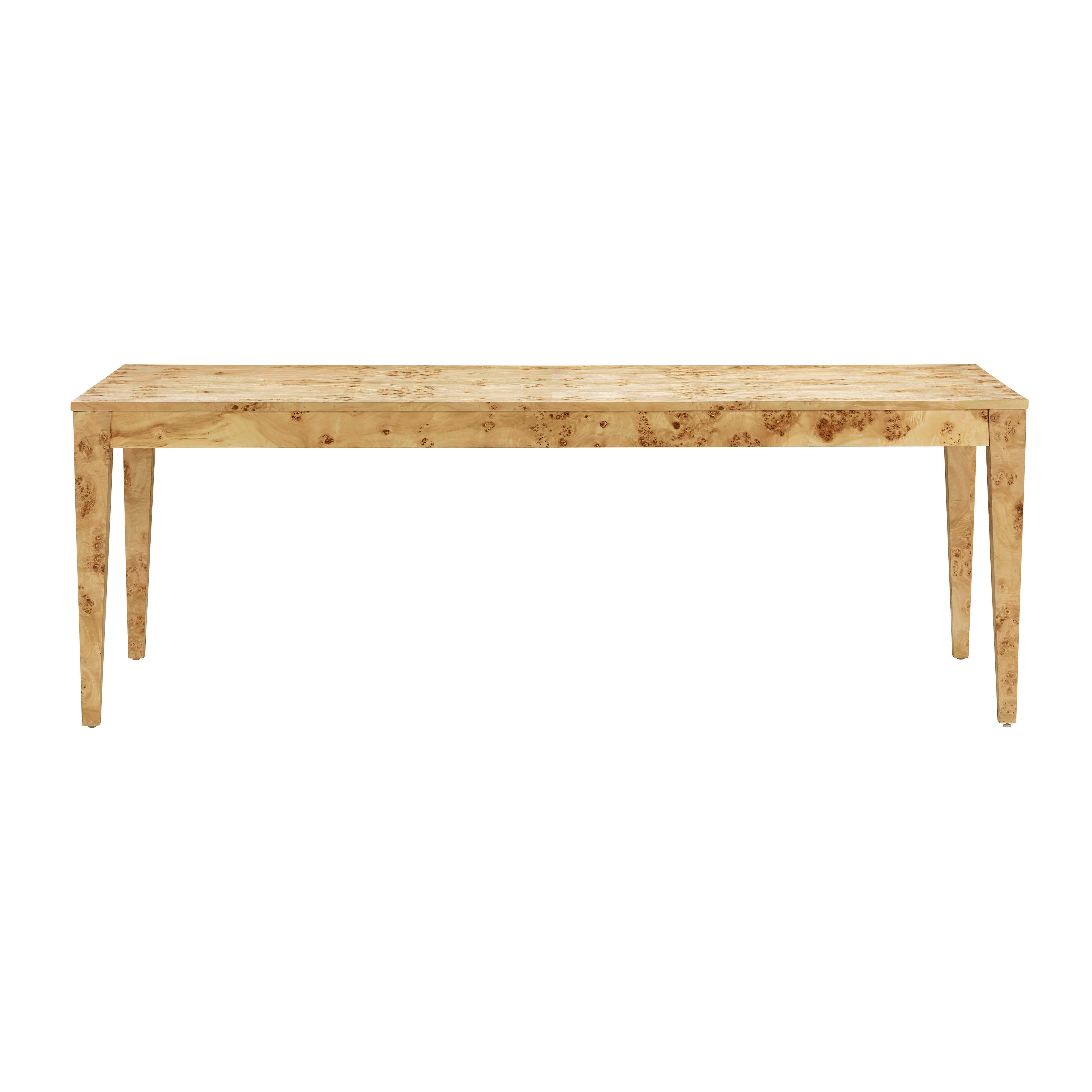 Mesa de comedor rectangular de madera de nudos Nobad de frente.