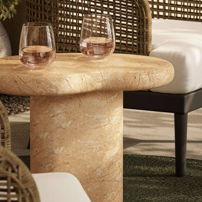 Mesa lateral con forma de riñón para exteriores Eithan
