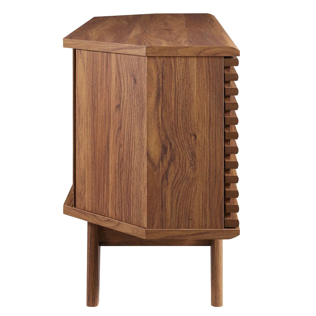 Mueble esquinero de 46” para TV Niklas color nogal de lado.