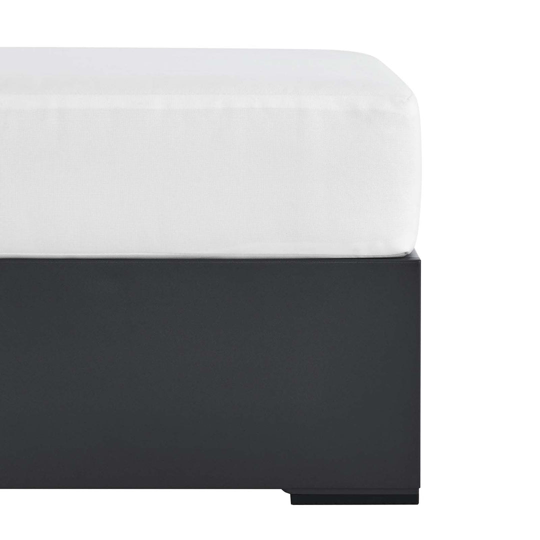 Ottoman para exterior de aluminio Neuba