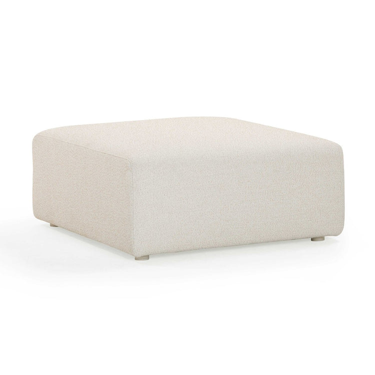 Ottoman para exteriores Emory color crema.