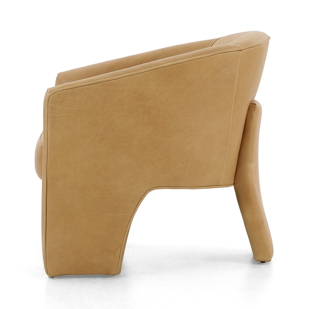 Silla con diseño de tres patas Armant