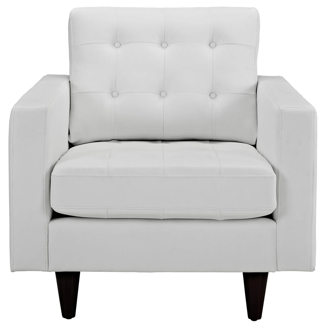 Silla de acento de piel blanca Fatma de frente.