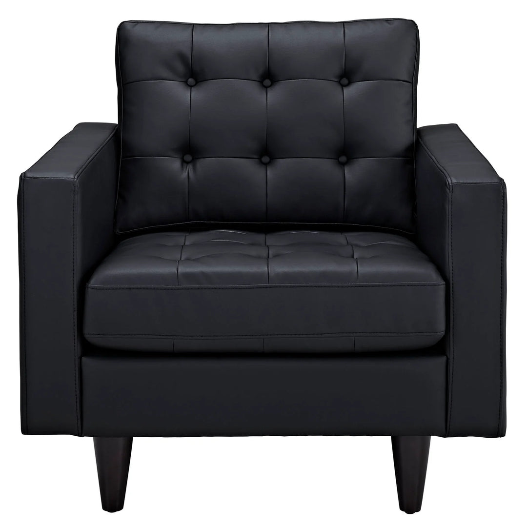Silla de acento de piel negro Fatma de frente.