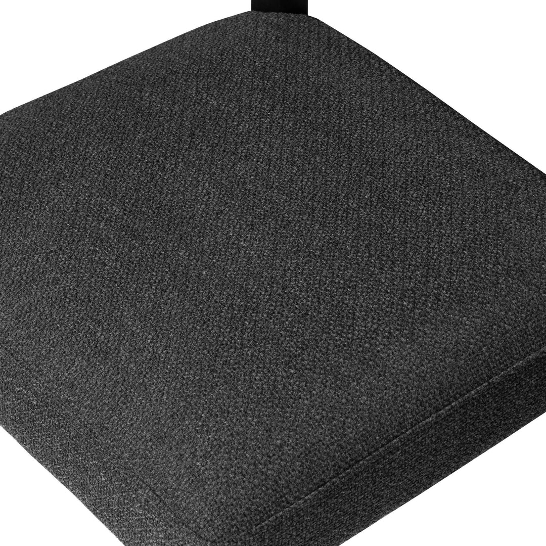 Silla de comedor minimalista con respaldo de cuero Cécile
