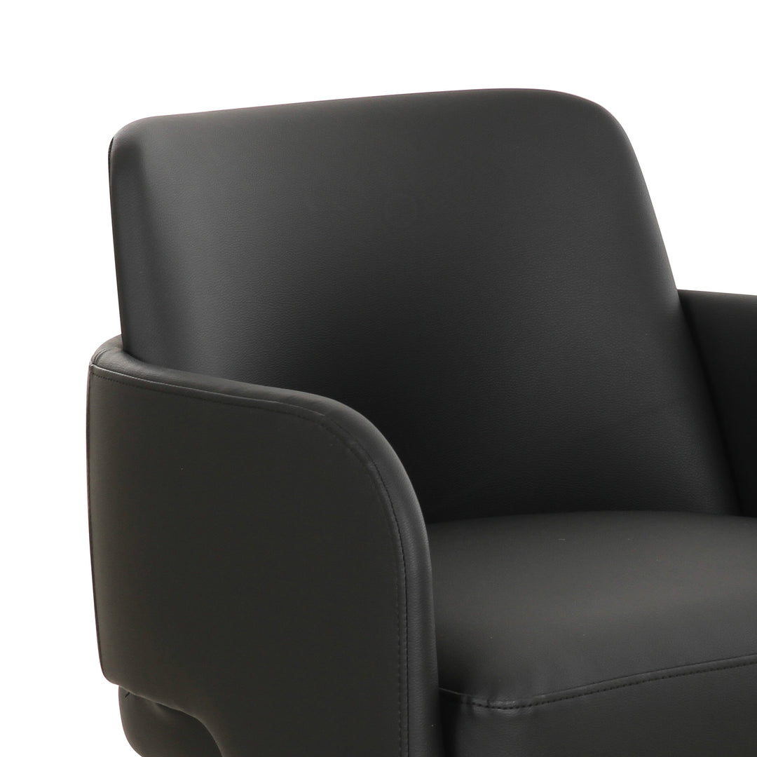 Silla de comedor de piel vegana Kyrill
