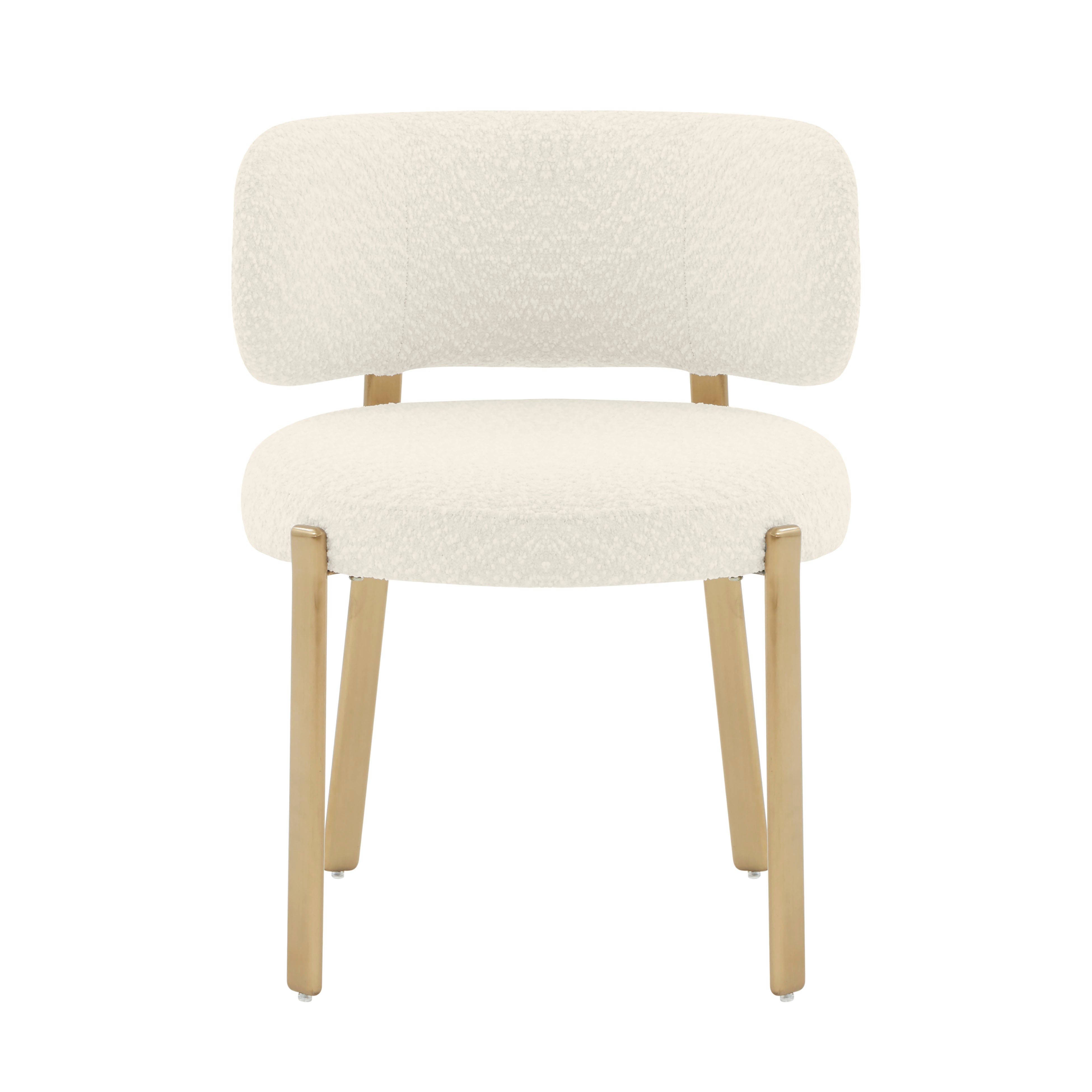Silla de comedor de Boucle crema Robbie de frente.