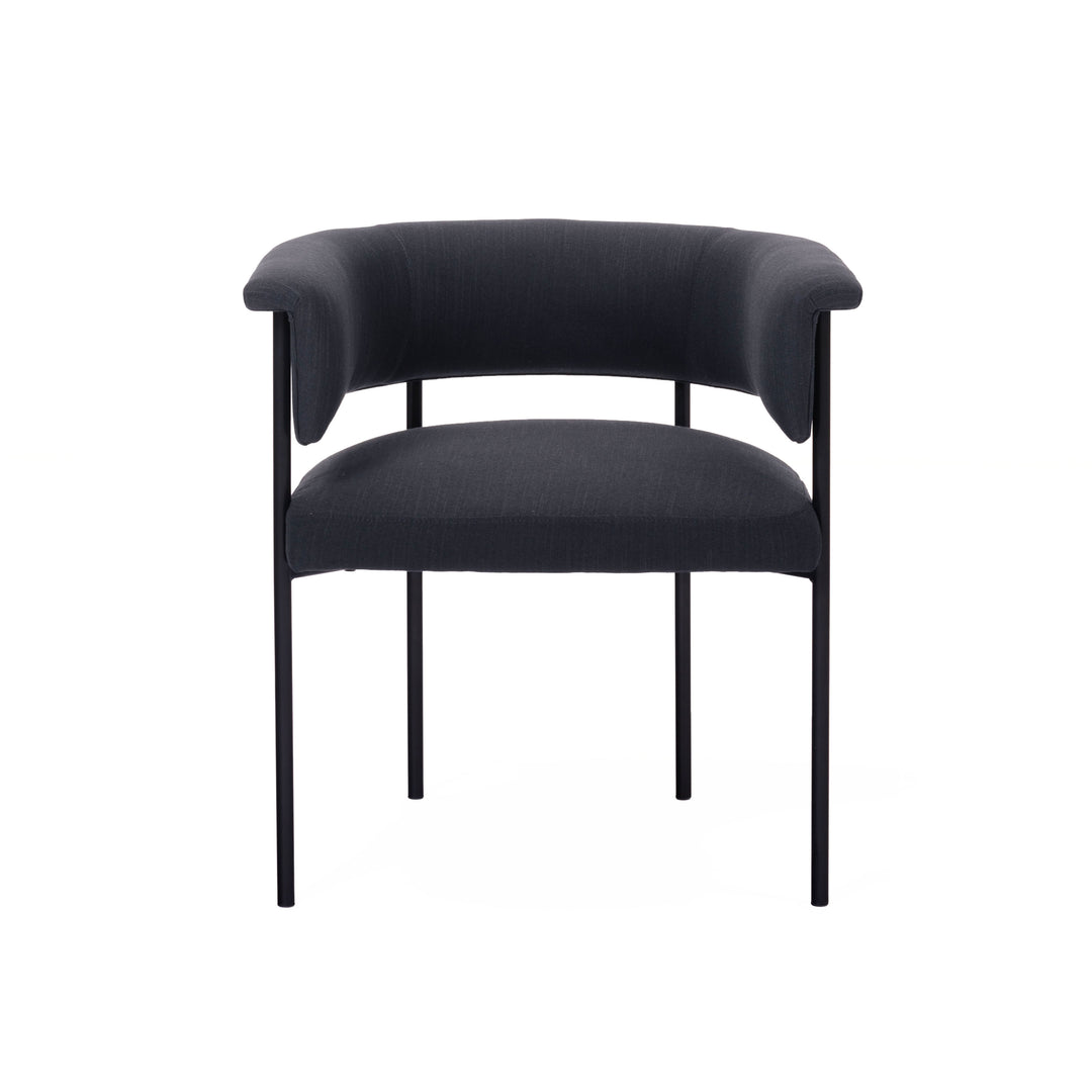 Silla de comedor de Lino negro Taine de frente.