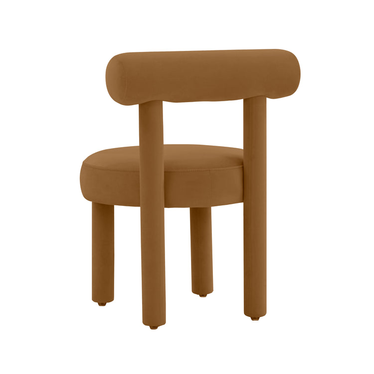 Silla de comedor de terciopelo cogñac Helmut de espaldas.
