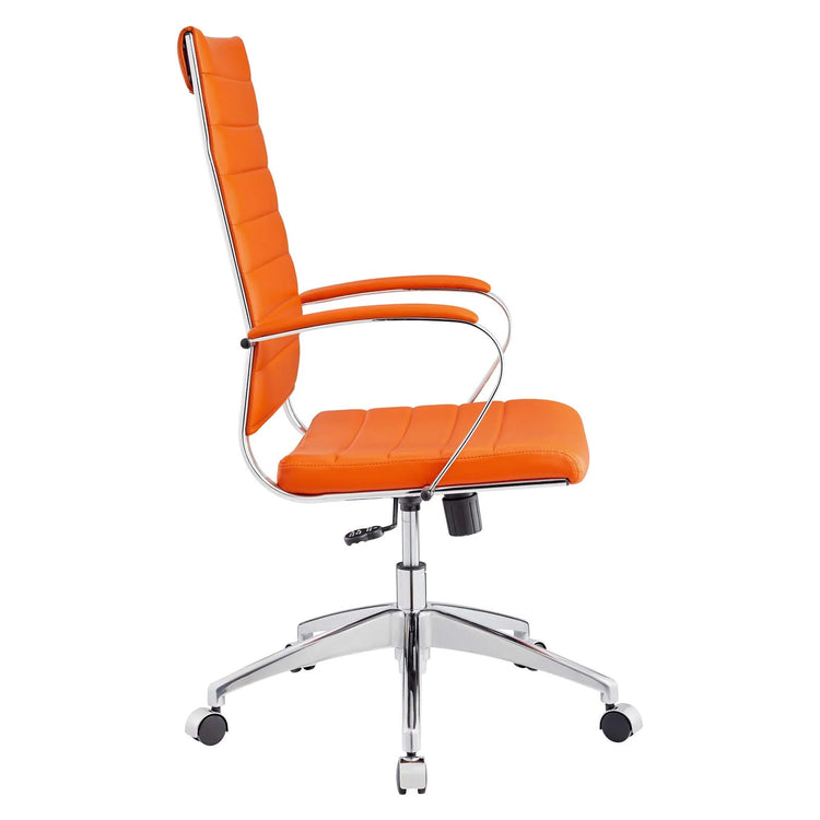 Silla para escritorio de respaldo alto naranja Zoa de lado.