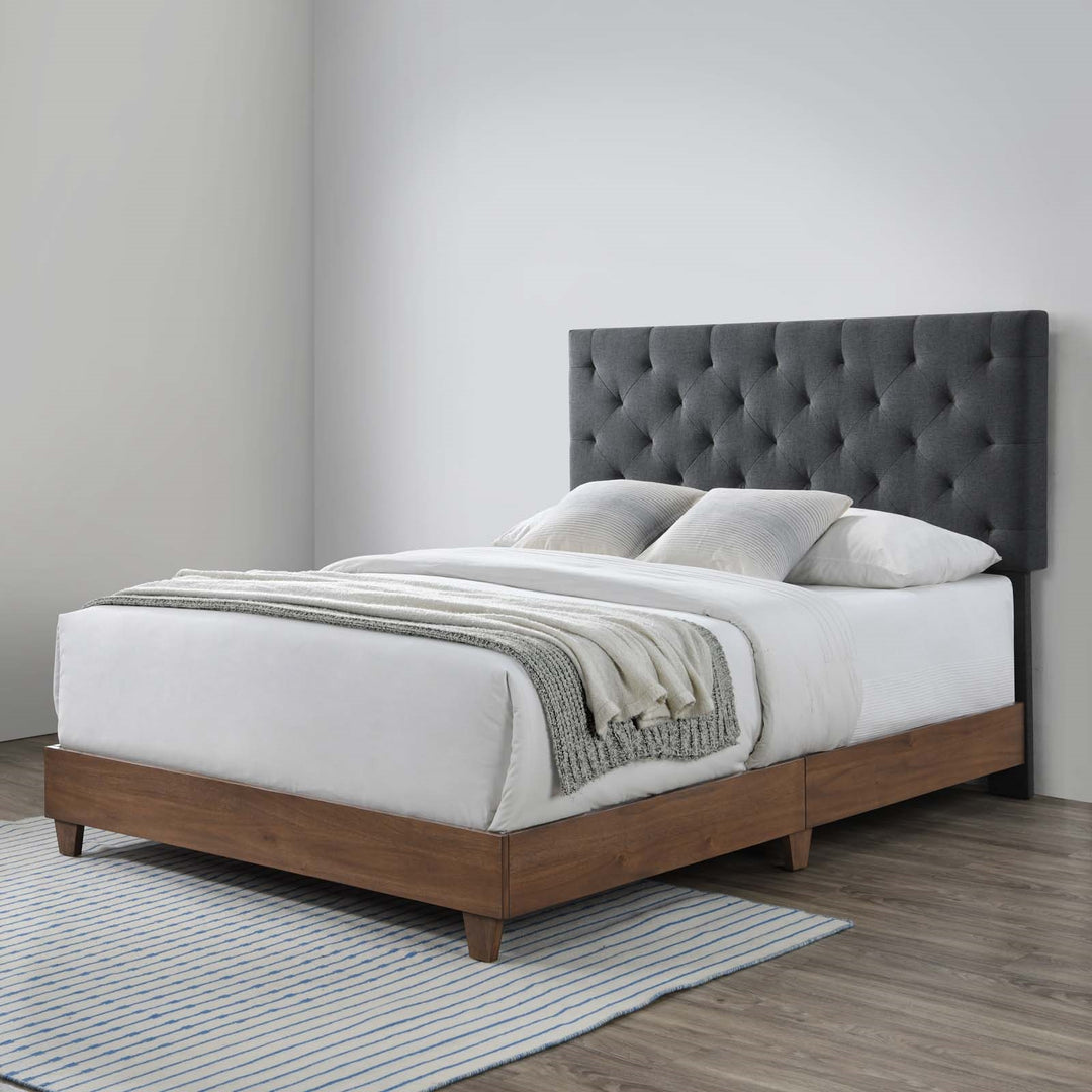 Cama Queen de tela tapizada con capitoné de diamantes Noha