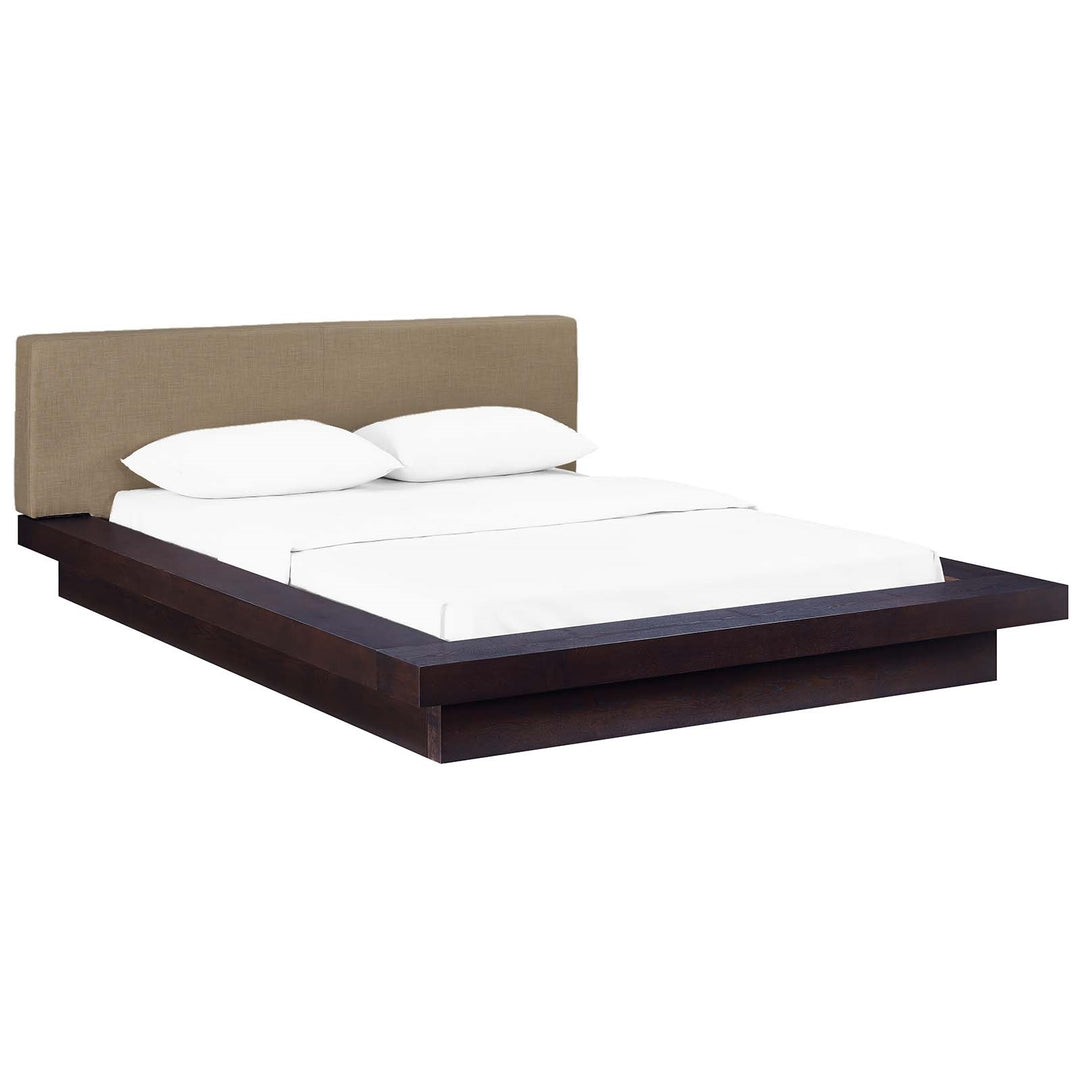 Cama Queen con plataforma de tela Mouna