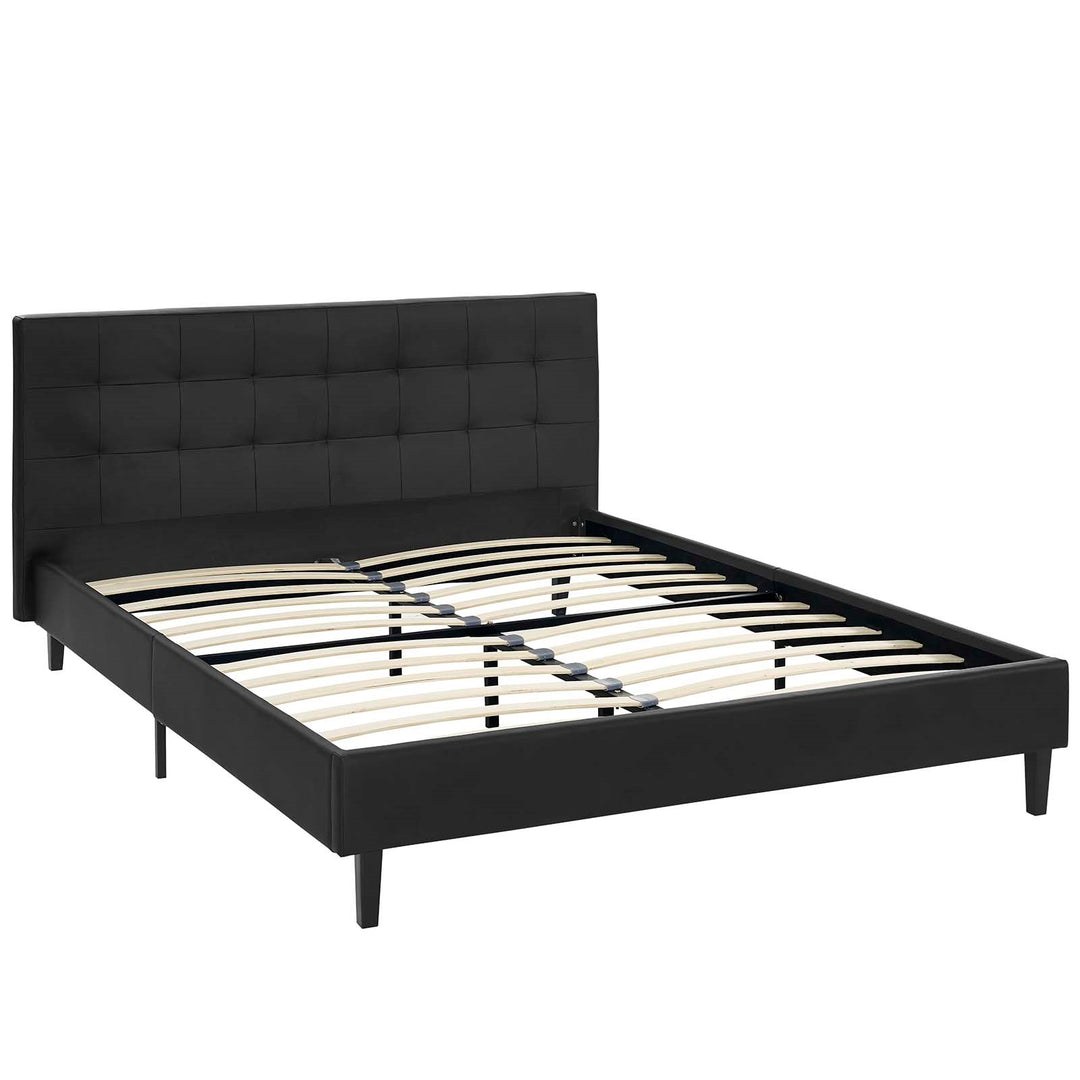 Cama Full de piel sintética Nayla