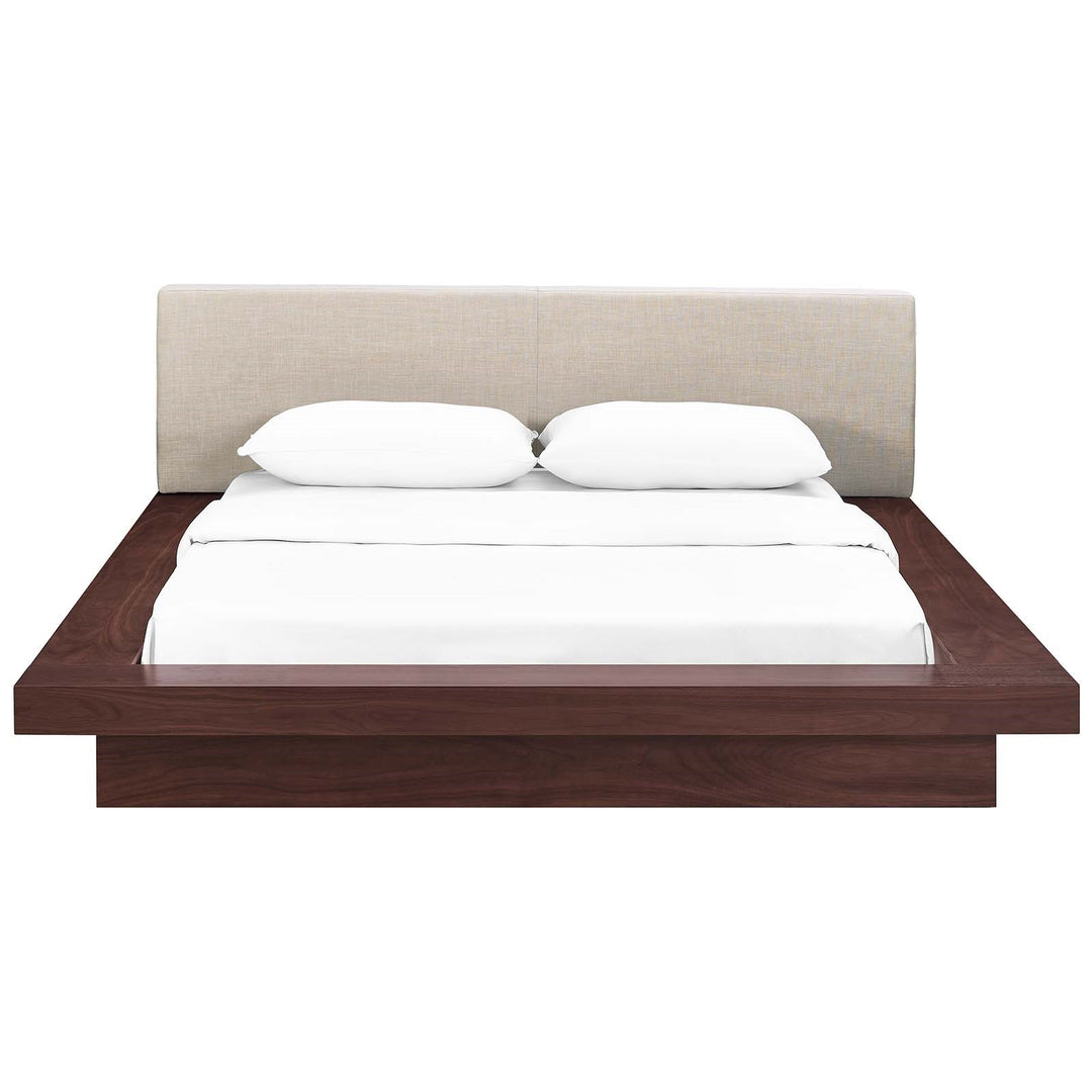 Cama Queen con plataforma de tela Mouna