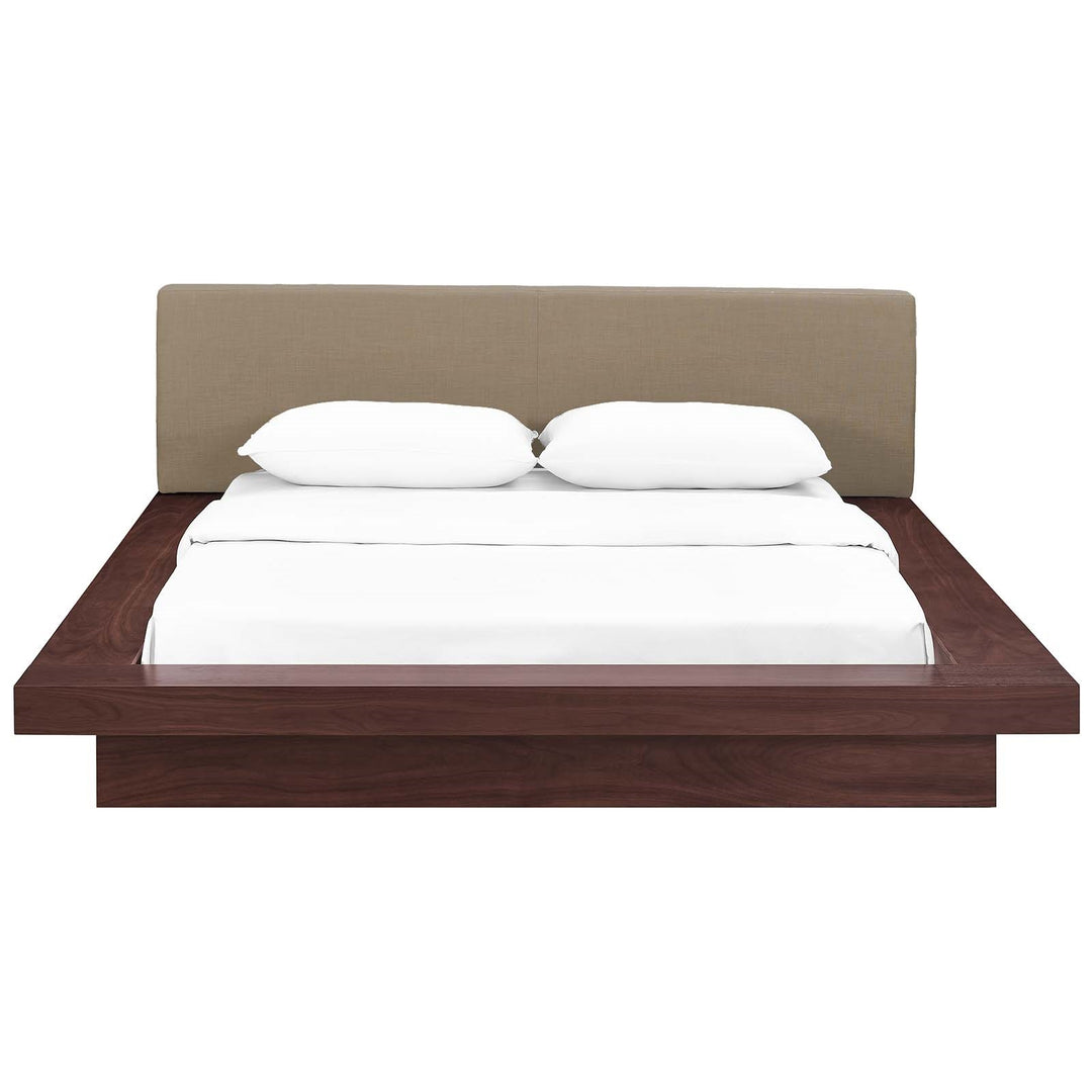 Cama Queen con plataforma de tela Mouna