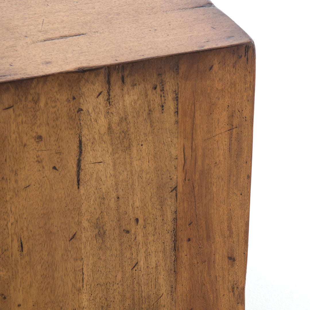 Mesa lateral de madera mixta reclamada Riwan