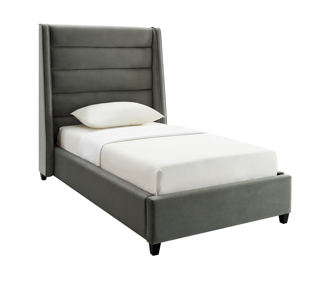 Cama King de terciopelo Akania