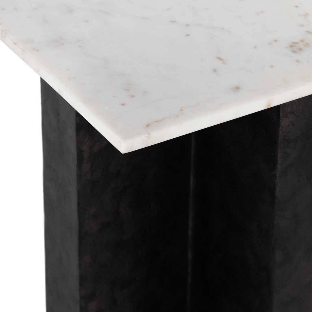 Mesa lateral para sala moderna con mármol sólido Jorg