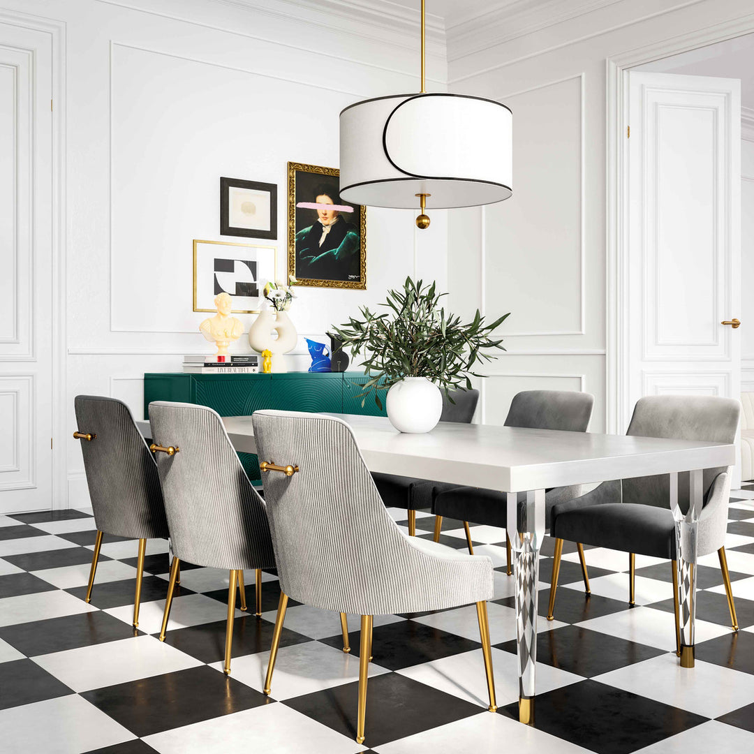Comedor 10 personas blanco de alto brillo Cyrill en un comedor.