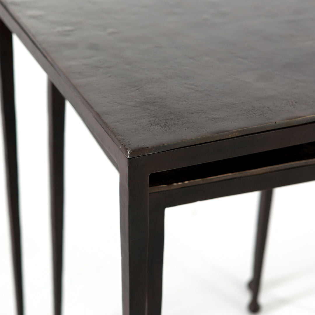Mesa lateral moderna estilo nido Monique
