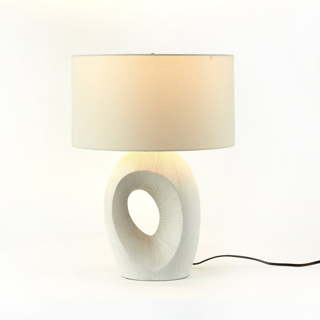 Lámpara de mesa texturizada blanco mate Lomi
