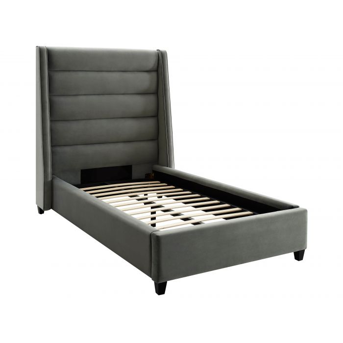 Cama King de terciopelo Akania